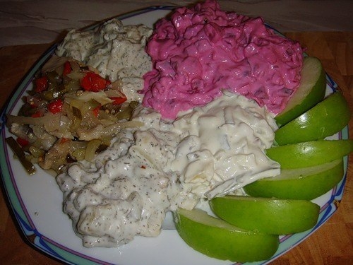 Рецепты немецких селёдочных салатов