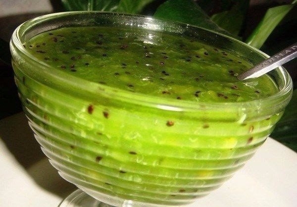 "Варенье из киви очень вкусное и необычайно красивое!"