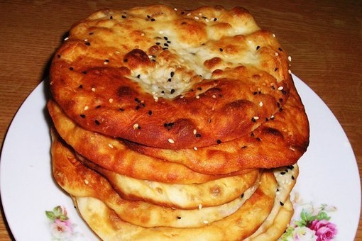 БХАТУРИ