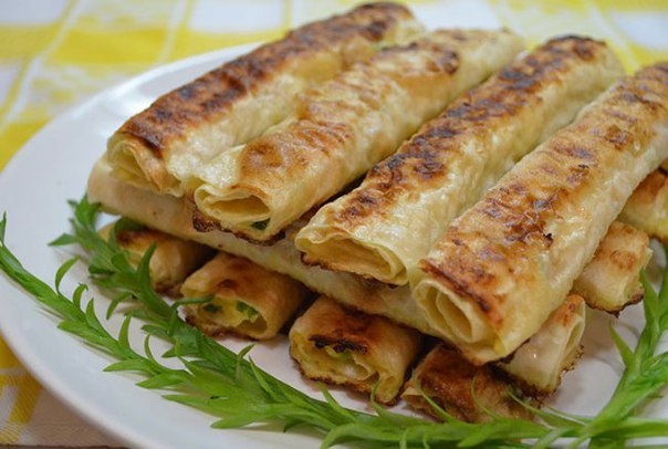Лаваш с яйцом и сыром Лаваш с яйцом и сыром