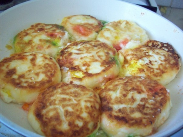 Сырники с мармеладом и бананом Сырники с мармеладом и бананом