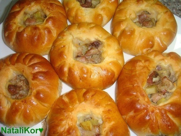 Бак-белеш (Правильно это блюдо башкирской кухни называется вак-балеш (в переводе "малый пирог"). Ну 