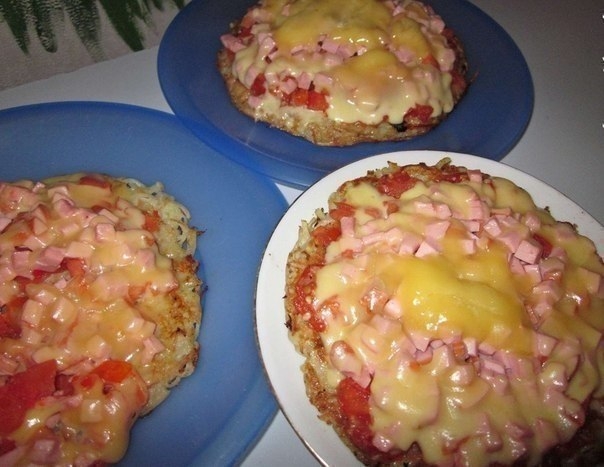 Молниеносная картофель нас пицца на сковородке !!!