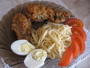 Курочка в томатно-луковой пасте