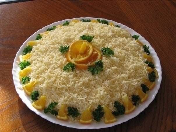 Салат из курицы "Майонезик".