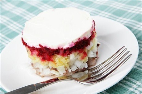 Селедка под шубой с яблоками!