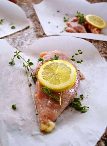 Форель с грушами и сыром