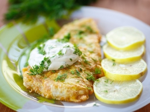 Запеченная скумбрия в сырно-картофельной шубке Запеченная скумбрия в сырно-картофельной шубке