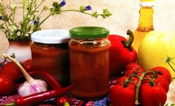 Домашняя лютеница по болгарски на зиму &mdash; как приготовить. Вкусный рецепт из перца и помидоров.