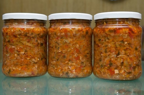 Салат" Гречанка"