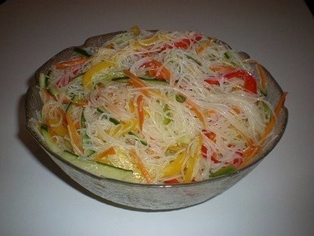 Салат "Фунчоза с овощами"