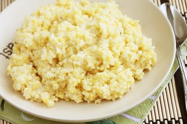 Кукурузная каша с кунжутом (без масла)