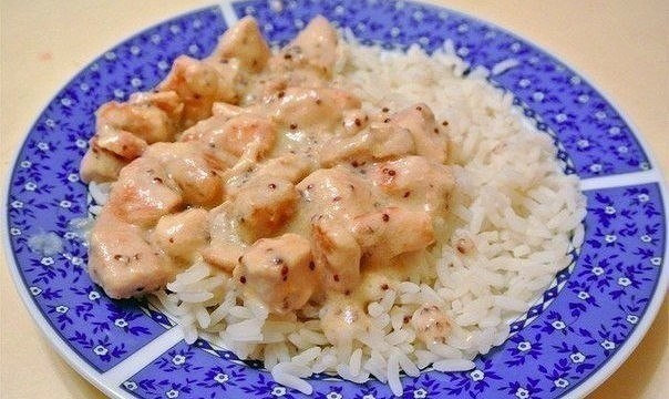 Курица в сметано-горчичном соусе