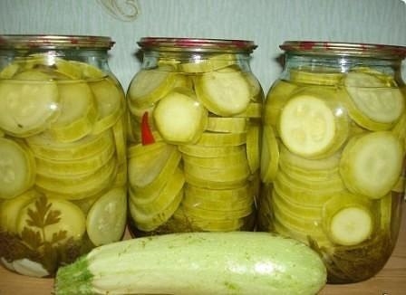 Кабачки маринованные по-болгарски (за 1 час)