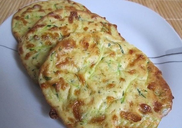 Оладьи из кабачков с сыром и чесноком, ммм