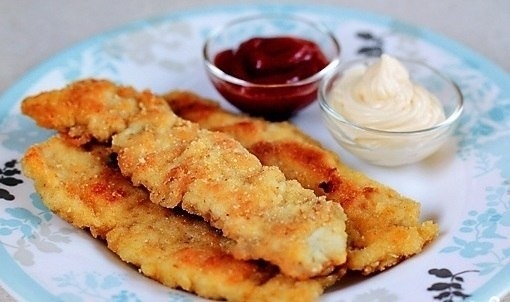 Куриные отбивные в сухарях