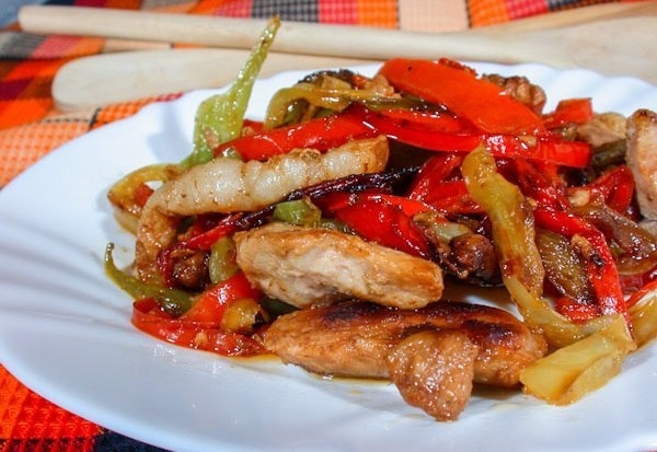 Мясо со сладким перцем