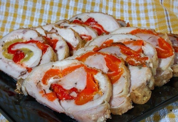 Куриный рулет со сладким перцем