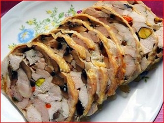 Куриный рулет Праздничный