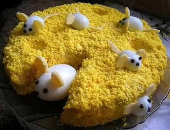 Рецепт салата с кальмарами Мышки, рецепт с фото Рецепт салата с кальмарами Мышки, рецепт с фото