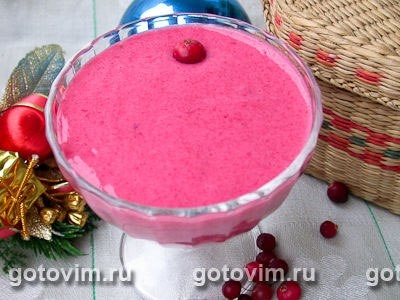 Клюквенный мусс на манке