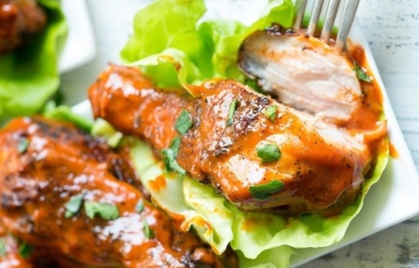 Мексиканские куриные ножки с пряным соусом