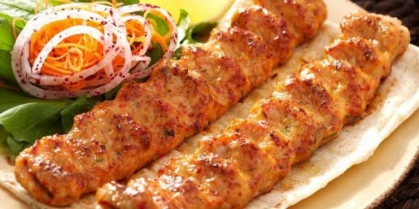 Сочный люля-кебаб из курицы &laquo;Восточная традиция&raquo;