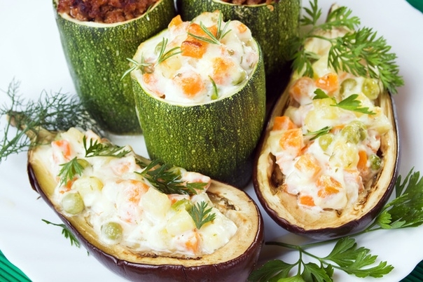 Рецепт из кабачков: фаршируем рисом и сухофруктами