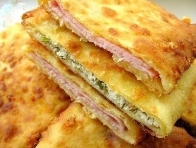 Сырные лепёшечки с начинкой
