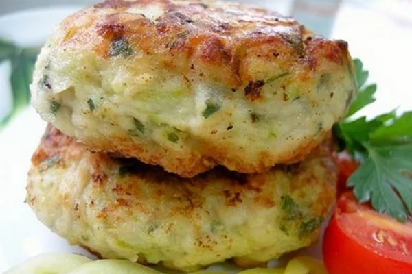 Мясные котлеты «Сочные» с кабачком Мясные котлеты «Сочные» с кабачком