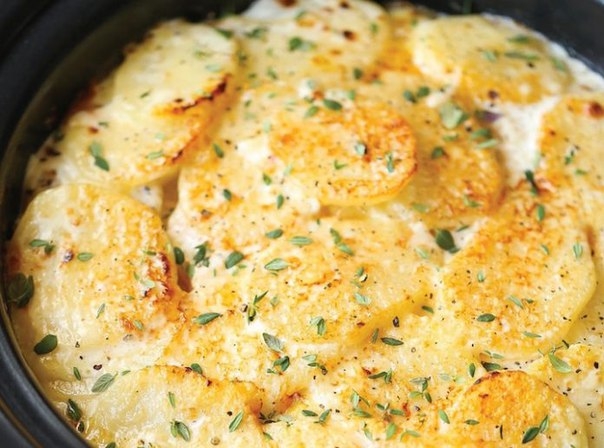 Сливочный, нежный и сырный запеченный картофель