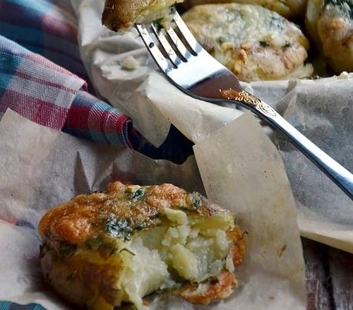 РЕЦЕПТ ЗАПЕЧЕННЫХ КАРТОФЕЛЬНЫХ &laquo;ШТУЧЕК&raquo; С СЫРОМ