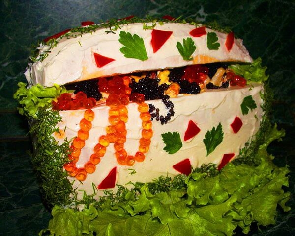 ПРАЗДНИЧНЫЙ САЛАТ ИЗ МОРЕПРОДУКТОВ МОРСКОЙ КОКТЕЙЛЬ СУНДУЧОК С ДРАГОЦЕННОСТЯМИ ПРАЗДНИЧНЫЙ САЛАТ ИЗ МОРЕПРОДУКТОВ МОРСКОЙ КОКТЕЙЛЬ СУНДУЧОК С ДРАГОЦЕННОСТЯМИ