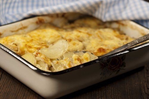ЗАПЕЧЕННЫЙ ФЕНХЕЛЬ С КАРТОФЕЛЕМ И СЫРОМ