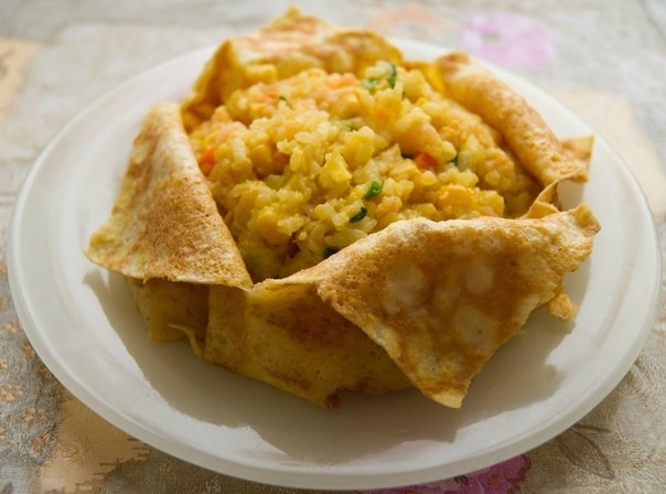 РИС С КРЕВЕТКАМИ И ОВОЩАМИ* РИС С КРЕВЕТКАМИ И ОВОЩАМИ*