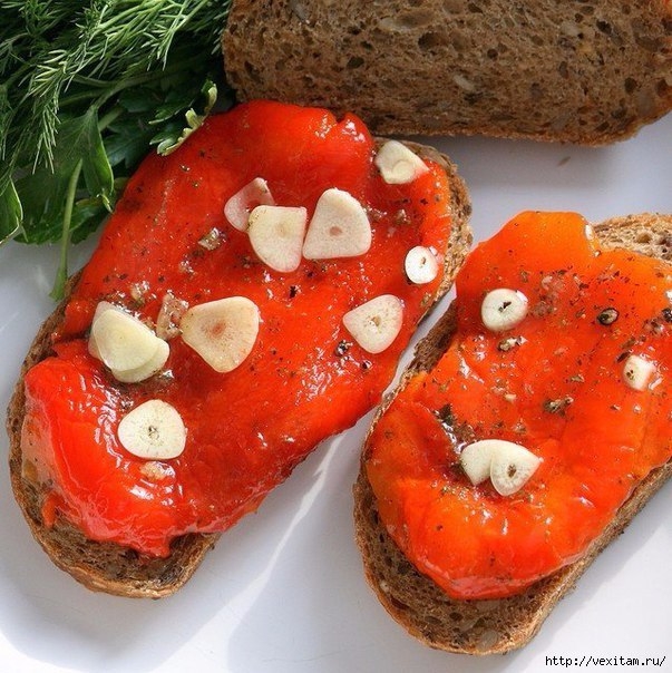 МАРИНОВАННЫЕ ПЕЧЕНЫЕ ПЕРЦЫ НА ГАРНИР И ЗАКУСКУ