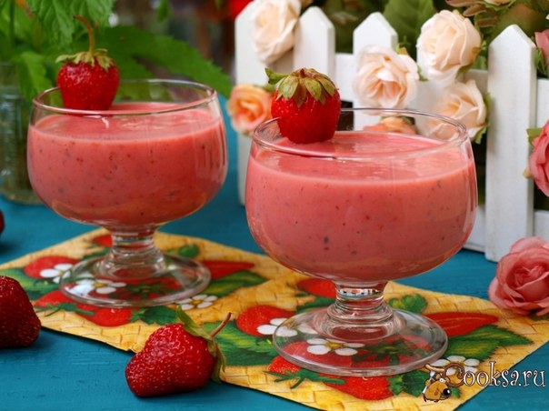 Клубничный ликёр со сгущёнкой Клубничный ликёр со сгущёнкой