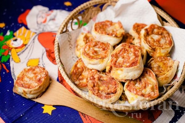 ИТАЛЬЯНСКИЕ ЗАКУСОЧНЫЕ МИНИ-ПИЦЦЫ ИТАЛЬЯНСКИЕ ЗАКУСОЧНЫЕ МИНИ-ПИЦЦЫ
