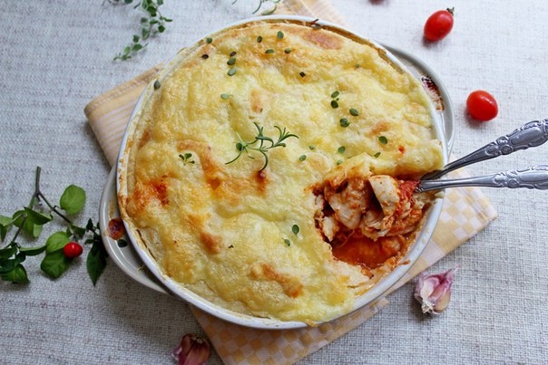 ПИРОГ С КУРИЦЕЙ И МОЦАРЕЛЛОЙ