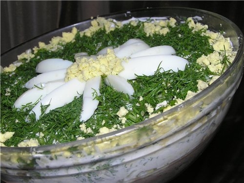 Салат из скумбрии.