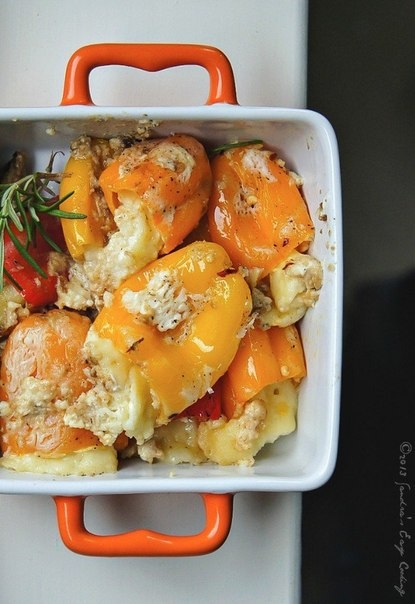 Перцы, фаршированные сыром