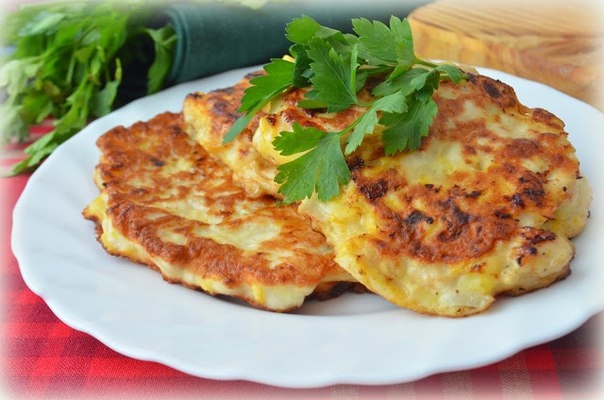КУРИНЫЕ ОЛАДЬИ С ТЫКВОЙ