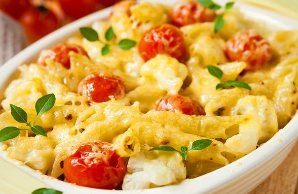 Запеканка из макарон с курицей и овощами