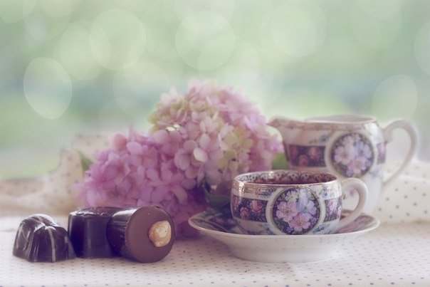 ....Когда вы грустите, о лете скучая,