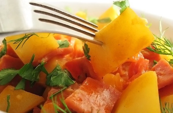 Картофельный гуляш. Картофельный гуляш.