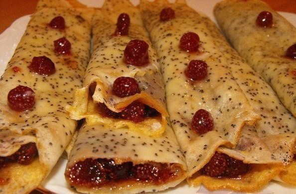 МАКОВЫЕ БЛИНЧИКИ С ВАРЕНЬЕМ