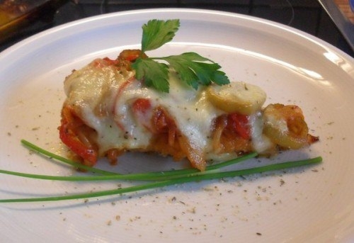 ЗАПЕЧЕННЫЕ КУРИНЫЕ ГРУДКИ С ПОМИДОРАМИ И КУРАГОЙ