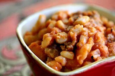 Белая фасоль с ветчиной.
