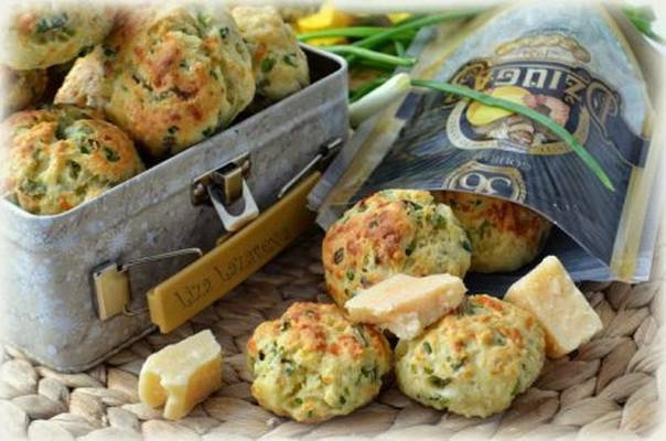 Лукаво-чесночное печенье с пармезаном