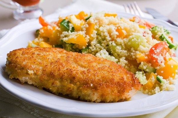 СОЧНОЕ КУРИНОЕ ФИЛЕ В ХЛЕБНЫХ КРОШКАХ СОЧНОЕ КУРИНОЕ ФИЛЕ В ХЛЕБНЫХ КРОШКАХ